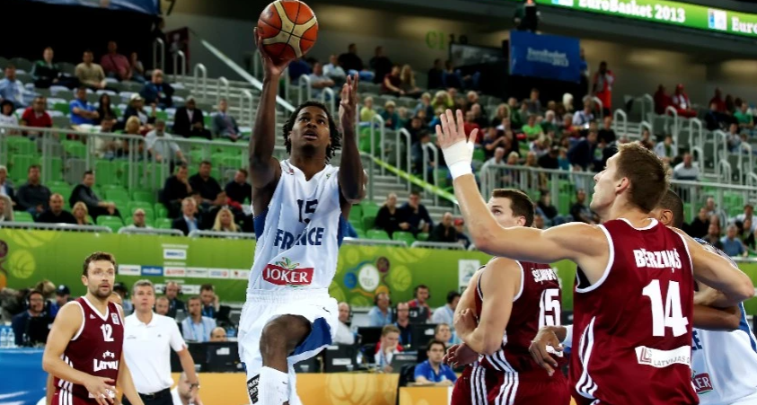 Basketbollisti francez pëson goditje në tru gjatë stërvitjes