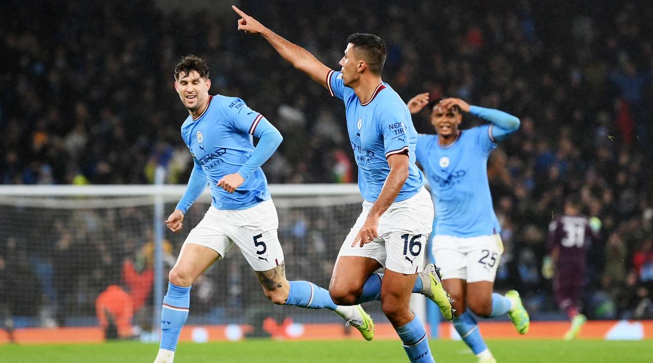 VIDEO/ “Qytetarët” çmontojnë “bavarezët”, Manchester City mund dhunshëm gjermanët në “Etihad”