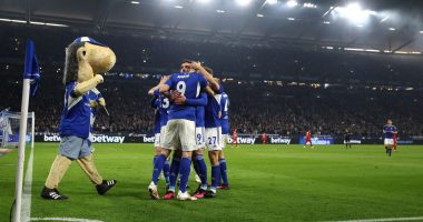 VIDEO/ Bundesliga nis javën e 28-të me goleadë, Schalke triumfon në “betejën e mbijetesës”