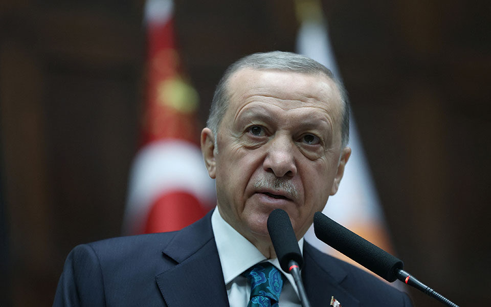 Erdogan: Le t’i japim “një leksion të mirë” SHBA-së në këto zgjedhje