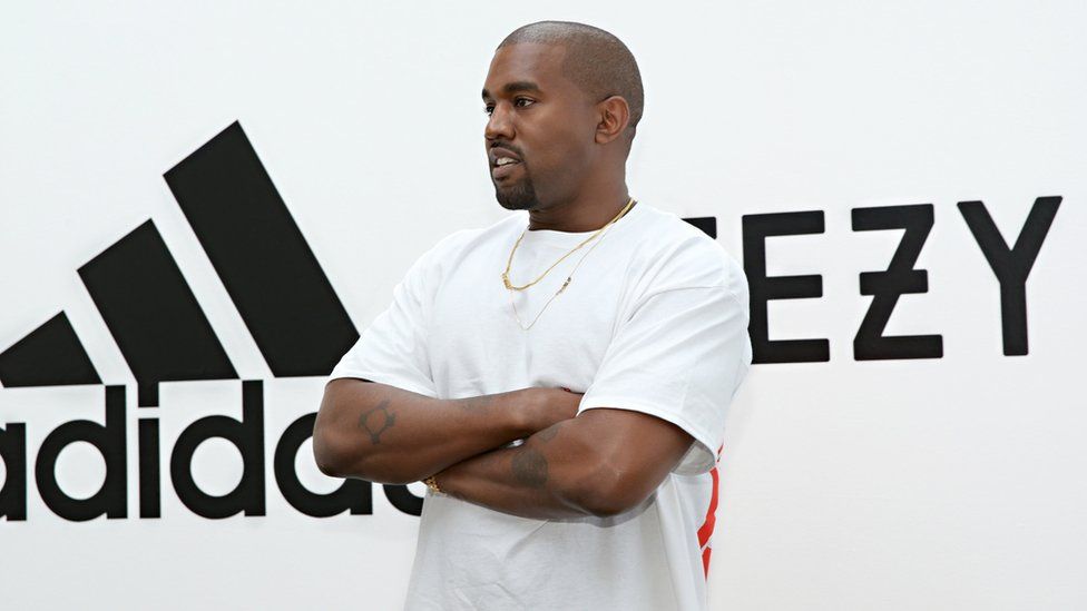 Investitorët padisin Adidas për marrëveshjen me Kanye West