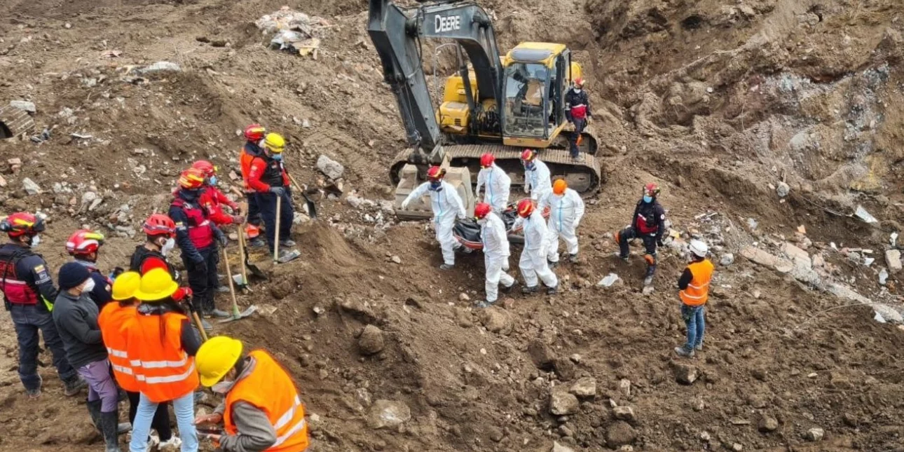 49 të vdekur dhe 39 të zhdukur nga rrëshqitja e dheut në Ekuador