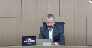 Shtatë vendnumërime për votat e diasporës/ Zgjedhjet, mbi 3,5 milionë fletë votimi për shqiptarët brenda vendit