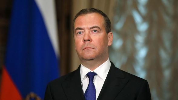 Medvedev: Perëndimi nuk ishte gati për një partneritet të barabartë me Rusinë