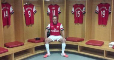 Piers Morgan: Nëse City është skuadra më e mirë në botë, pse Arsenali është 5 pikë përpara tyre?