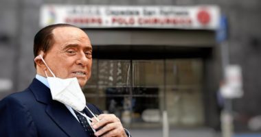 Sërish probleme shëndetësore për Berlusconin, ish-kryeministri shtrohet në spital