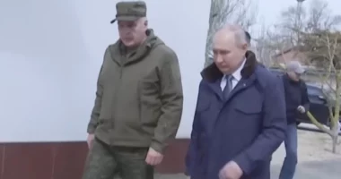 Ukraina pretendon se ishte sozia e Putinit që vizitoi Kherson dhe Luhansk