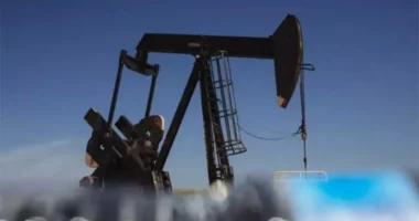 Rusia: Ne synojmë të arrijmë prodhimin e naftës në 9.6 milionë fuçi në ditë