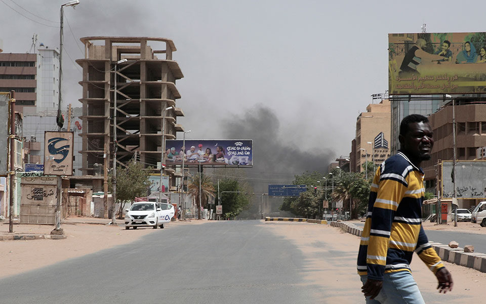 Sudan/ Përplasje mes grupit paraushtarak dhe ushtrisë, vriten 3 civilë