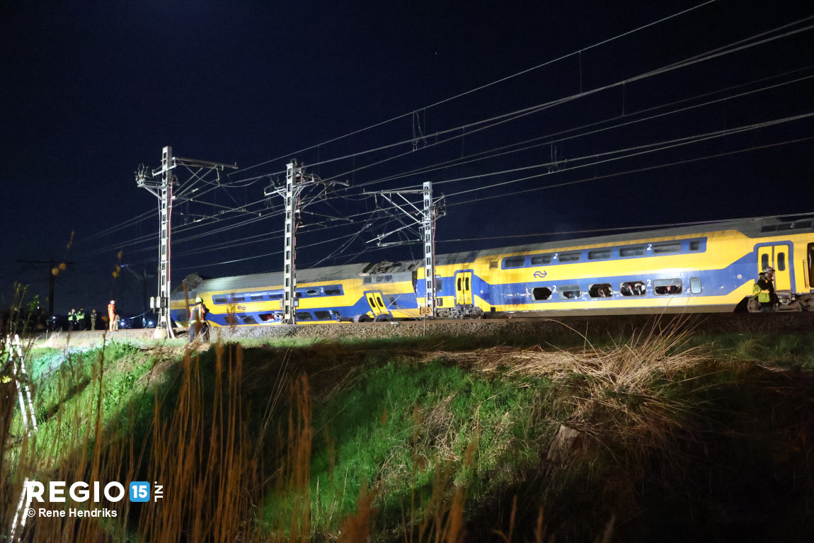 VIDEO/ Treni del nga shinat në Holandë, 1 viktimë dhe dhjetëra të plagosur