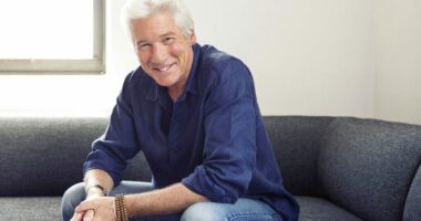 Shkencëtarët zbulojnë arsyen pse thinjemi