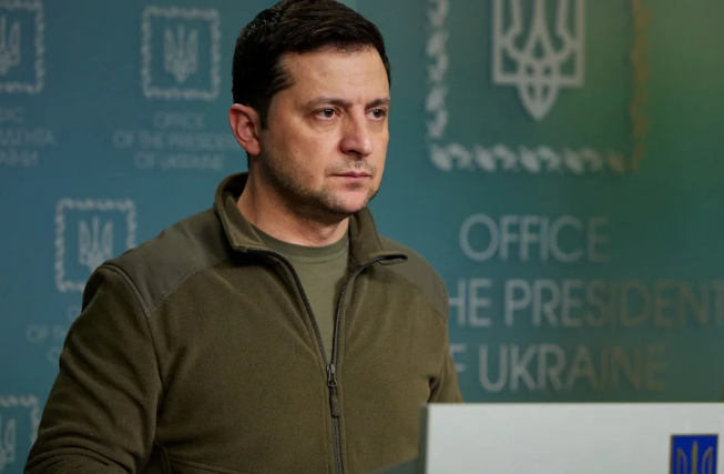 Zelensky: Mbi 90% e Mariupolit është shkatërruar