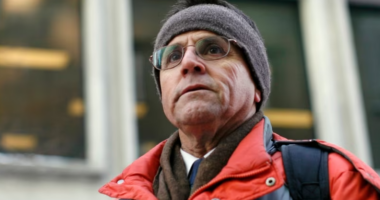 Akademiku dënohet për sulmin në sinagogën e Parisit më 1980