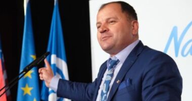 Fyen dhe shpifën për 4 shtetas, procedohen penalisht kandidati i “Bashkë Fitojmë Lefter Maliqi dhe bashkpuntori i tij