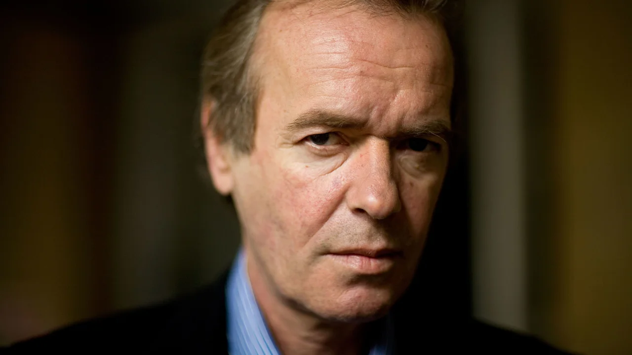 Ndahet nga jeta në moshën 73-vjeçare romancieri i famshëm Martin Amis