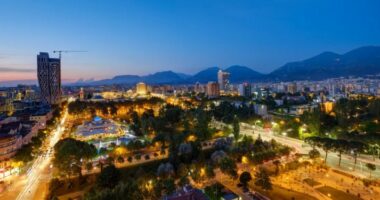 ”Vogue Italia”: Tirana, kryeqyteti me nuanca dhe dimensione europiane