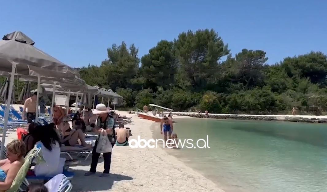 “Ksamili si Karaibet”, turistët nga Gjermania: Natyra e bukur, njerëzit miqësor