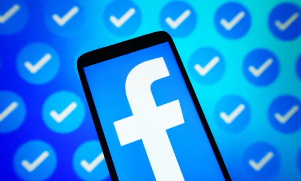Facebook gjobitet me 746 milionë euro për keqpërdorim të informacionit   