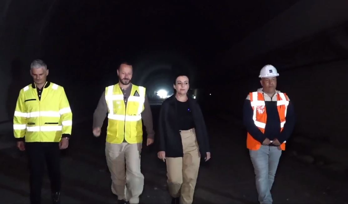“Tuneli i Murrizit gati në përfundim”, Balluku inspekton nga afër punimet