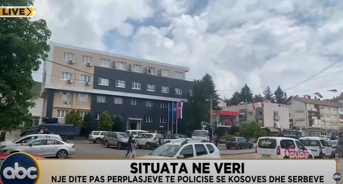 Situata në veri e qetë/ ABC News në Leposaviq, vendoset pas shumë vitesh flamuri i Kosovës