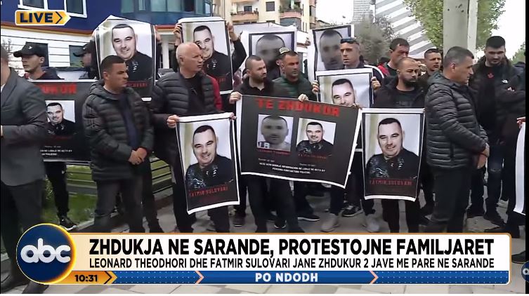 “Intensifikoni kërkimet”/ ‘Koçolja’ e Sulovari rreth 1 muaj të zhdukur, familjarët protestë në Tiranë