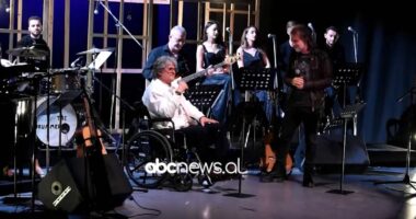 Rikthehet ikona e serenatës, Mihallaq Andrea koncert recital në Korçë