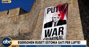 “Putin, kriminel lufte”, Toçi: Banderola në kufi mes Estonisë dhe Rusisë provokoi rusët, ja situata aktuale