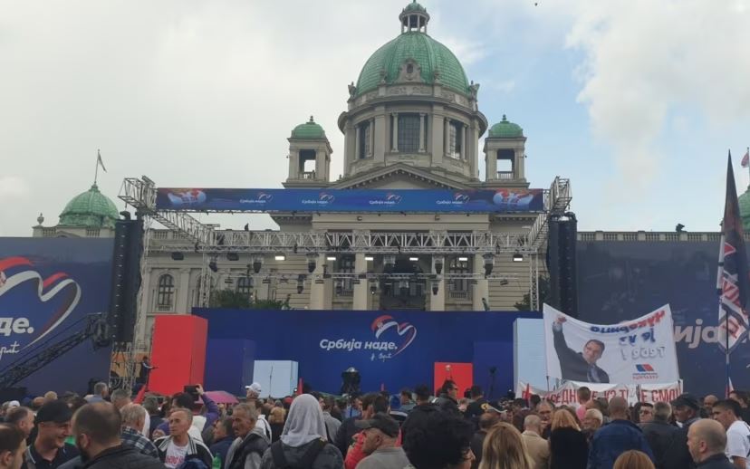 Në Beograd nis tubimi i mbështetësve të Partisë Progresive Serbe