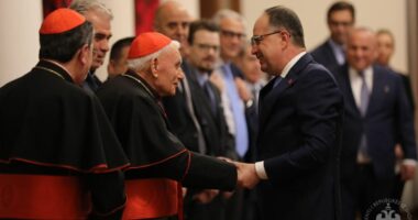 Begaj pret në Tiranë Kryeipeshkvin e Firences dhe Kardinalin Ernest Simoni
