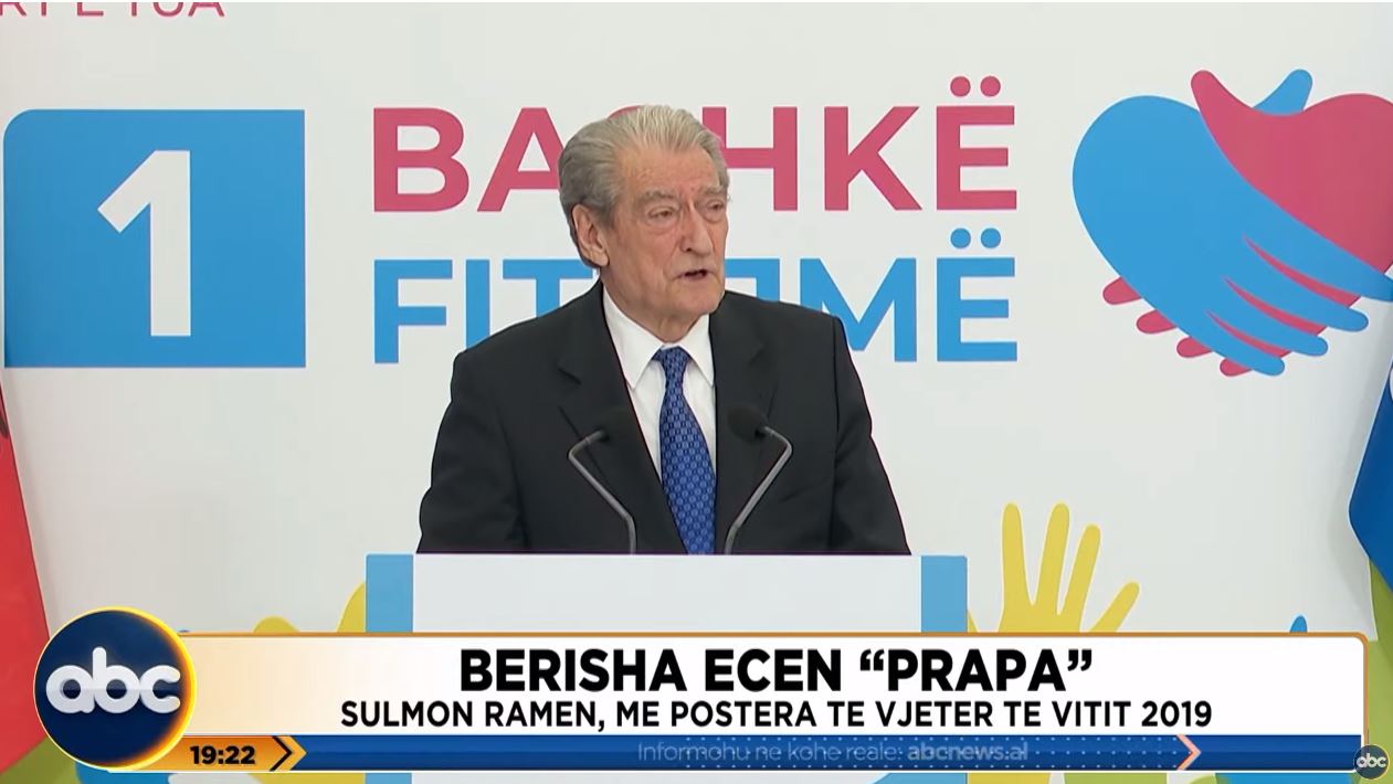 Berisha ecën “prapa”/ Sulmon Ramën, me postera të vjetër të vitit 2019