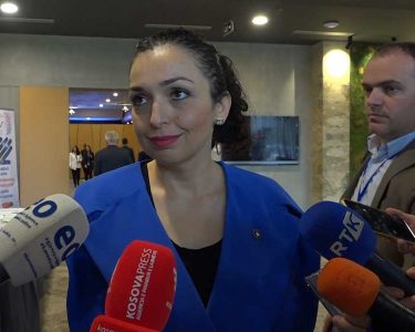 Osmani e ashpër me BE-në: Mos të kërkojë të zbatohen gjëra që nuk janë në marrëveshje