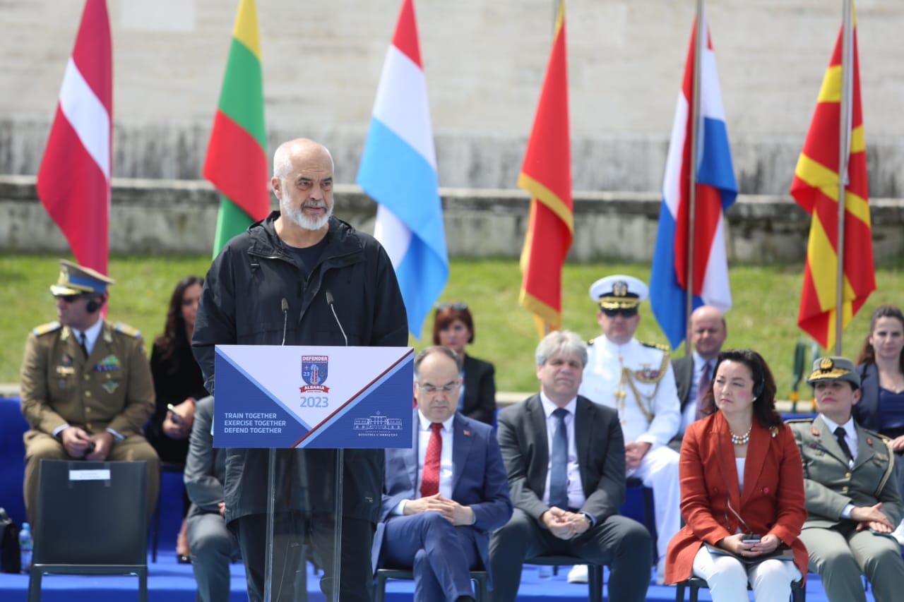 “Shqipëria, më lart se kurrë në respektin ndërkombëtar”, Rama: Kontributore në NATO, po shkruhet një faqe e re e historisë tonë