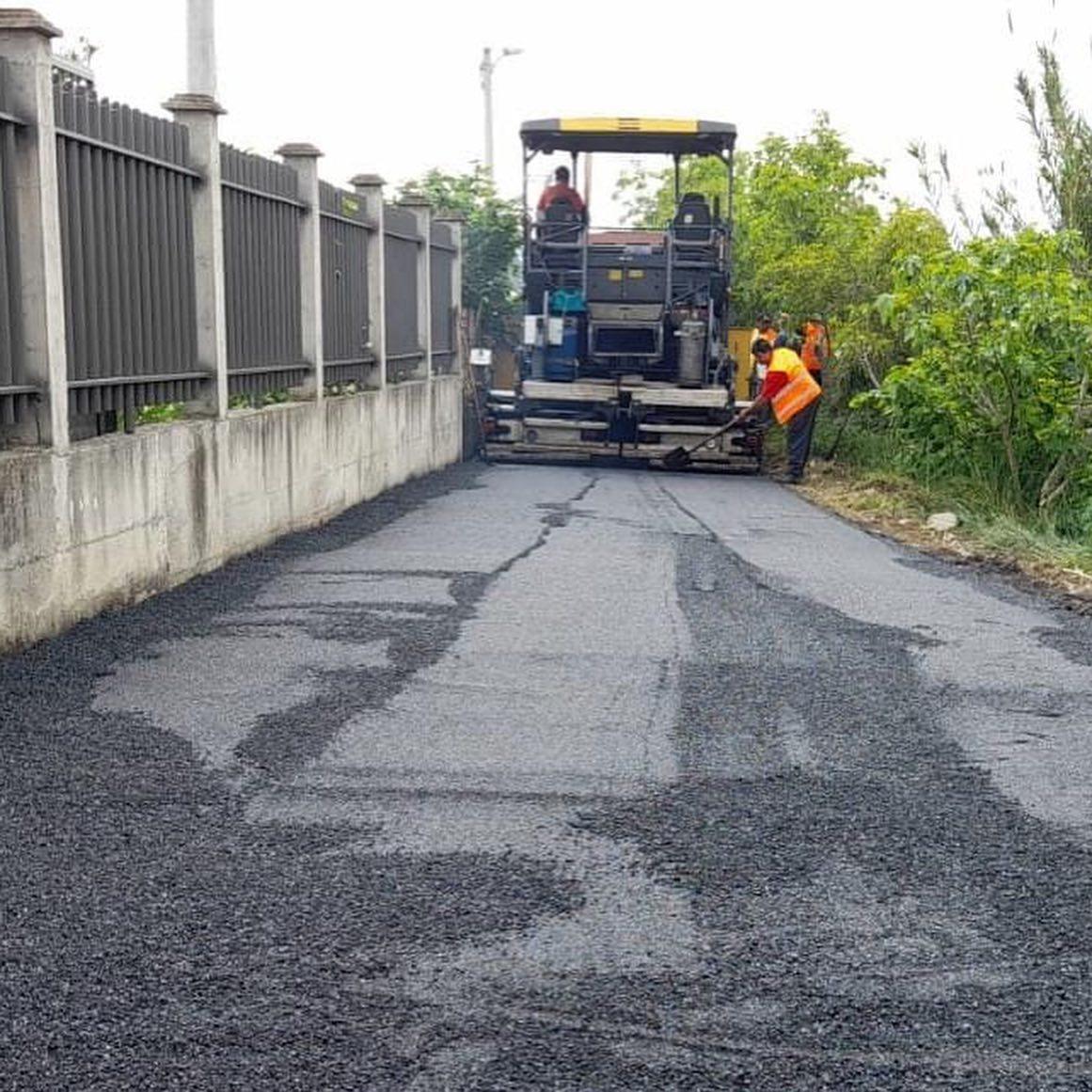 Investimet kapilare, Bashkia e Tiranës shtron me asfalt 9 rrugë të reja