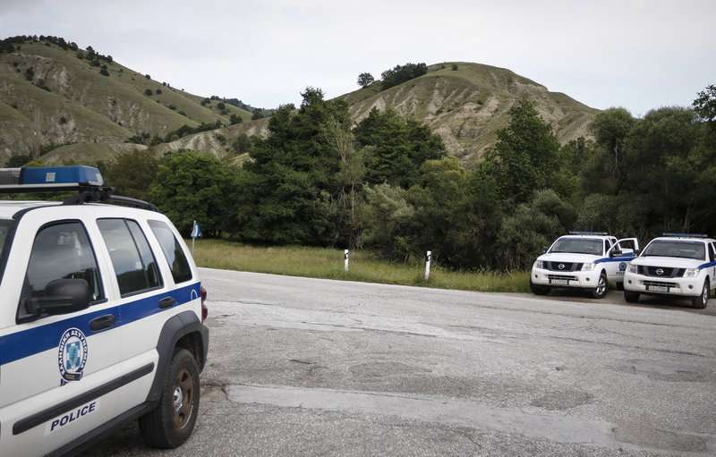 Po transportonte emigrantë të paligjshëm, arrestohet shoferi shqiptar në Greqi