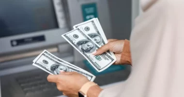 Banka Qendrore e SHBA rrit normat e interesit, niveli më i lartë në 16 vite