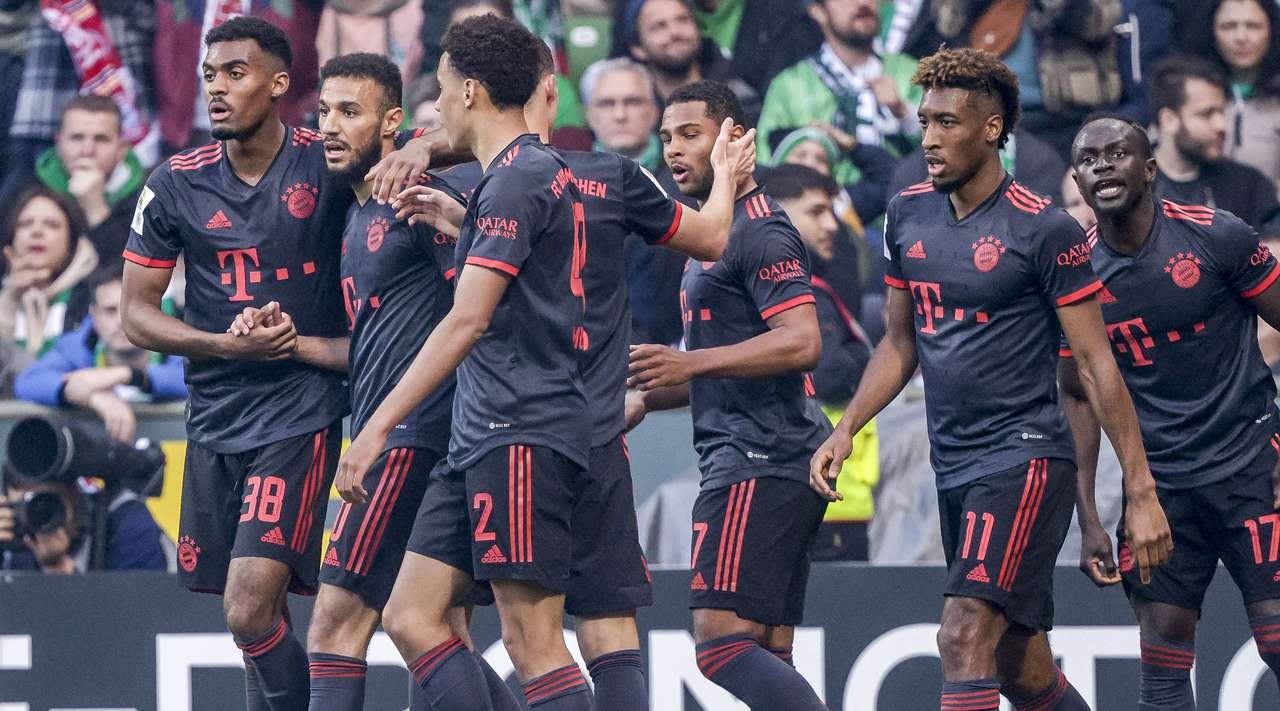 Bayern nuk e lëshon kreun