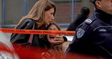 “Ejani në shkollë, vrava shokët e mi”, adoleshenti mori policinë pas sulmit makabër në Beograd