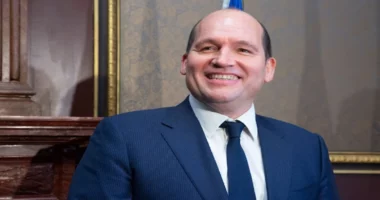 Kryebashkiaku i Brukselit në krah të Veliajt: Uroj fitoren tënde Erion për të mirën e Tiranës