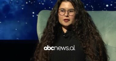 Rrëfehet artistja që realizon tablo të pikturuara me gjilpërë: Jam rritur pas vajzave që bënin pajën