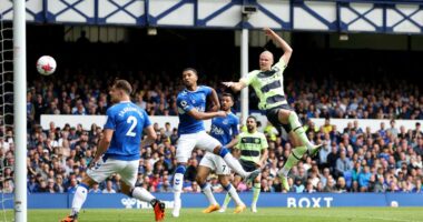 Man City një hap larg titullit, “qytetarët” shkatërrojnë Evertonin