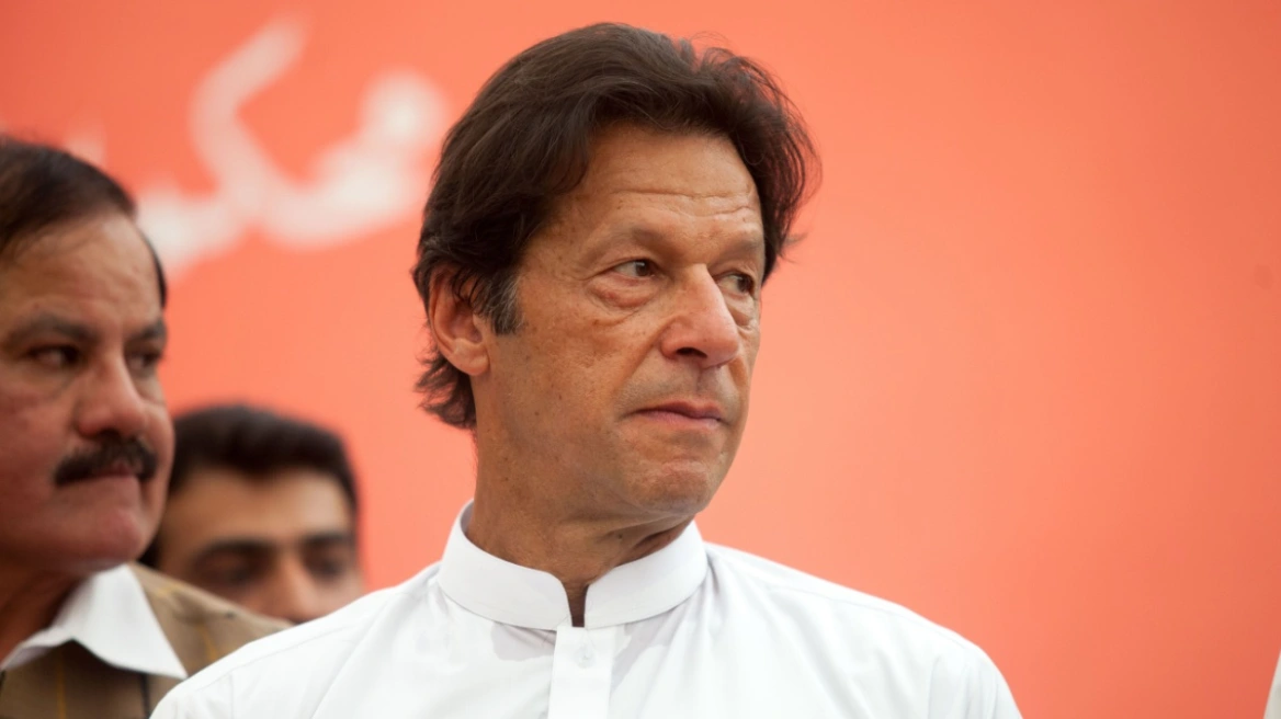 Ish-kryeministri Khan në paraburgim, protestat e dhunshme në Pakistan