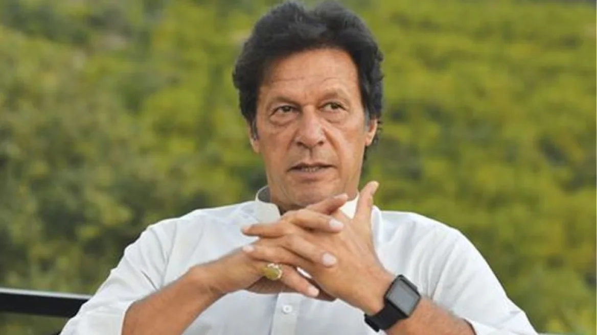 Ish-kryeministri pakistanez Imran Khan lirohet me kusht