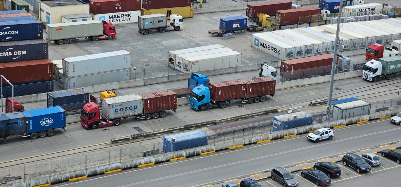 Anijet në terminalin e kontejnerëve të bllokuara deri në 3 ditë për shkarkim, APD: Do shtojmë mjetet