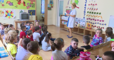 Hapen aplikimet për regjistrimin e fëmijëve në çerdhet e Bashkisë së Tiranës, ja afati dhe dokumentacioni që duhet dorëzuar