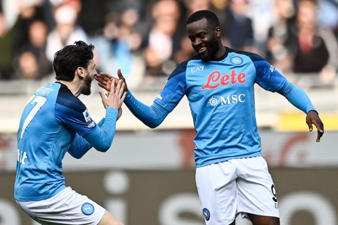Dëmtime te Napoli, Politano dhe Ndombele humbin sfidën ndaj Bologna