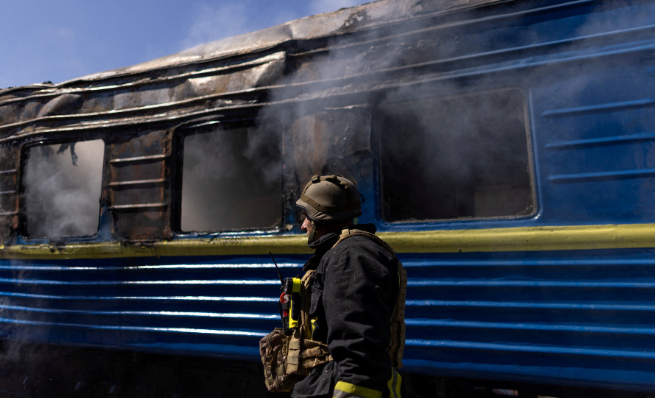 Bombardimet ruse në Kherson/ Shkon në 23 numri i viktimave, 46 të plagosur, mes tyre 2 fëmijë