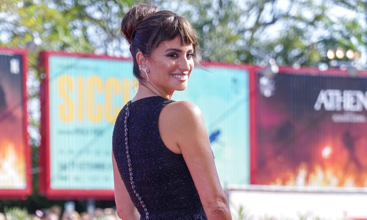 FOTO/ Penelope Cruz tërheq vëmendjen në rrugët e Madritit