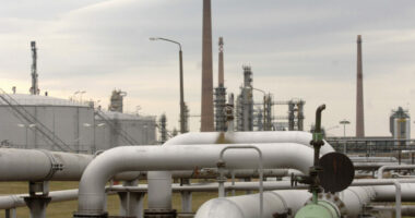 Rusi, sulmohet me dron një ndërtesë e administratës së tubacionit të naftës