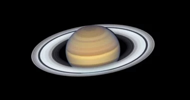 Unazat e Saturnit po zhduken