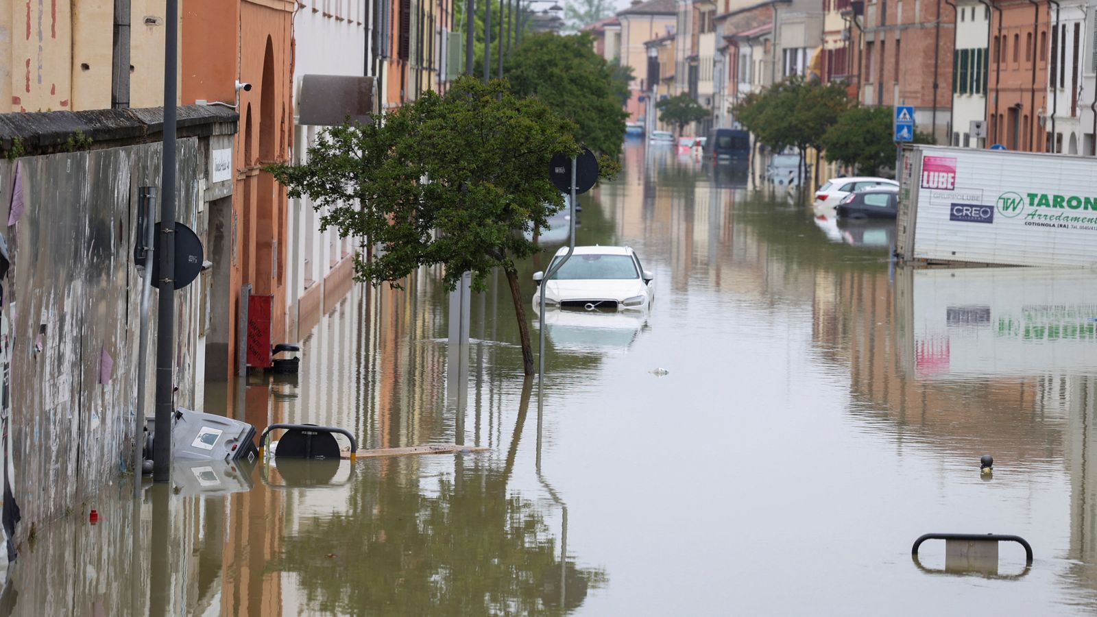 Italia miraton 2 miliardë euro për zonat e prekura nga përmbytjet